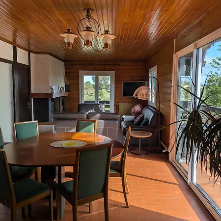 Les Balcons D'entre Deux Monts