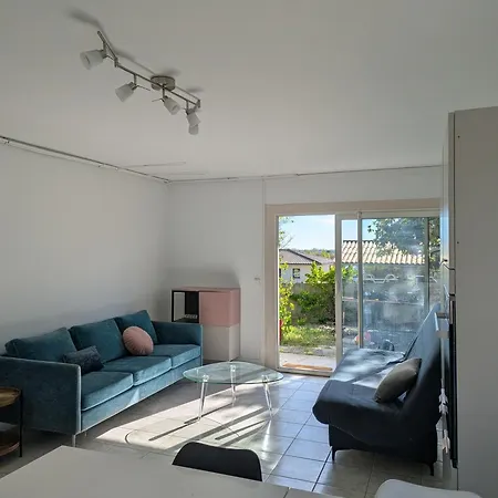 Les Balcons D'entre Deux Monts Prignac-et-Marcamps